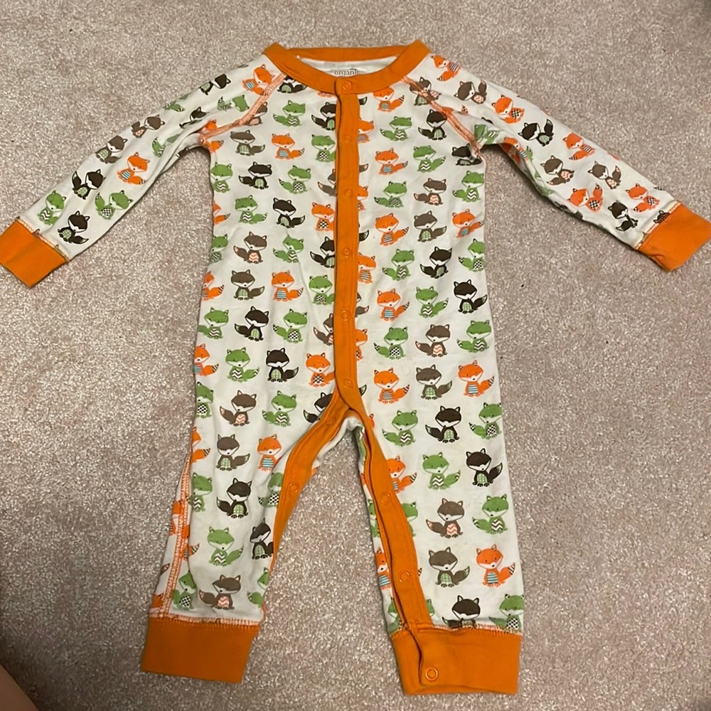Babies r us button pajamas